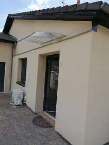 Derose Facade devient 2 ROSES TRAVAUX à Chanonat