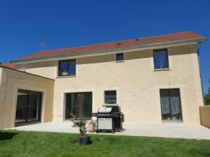 RC Façade à Perthes
