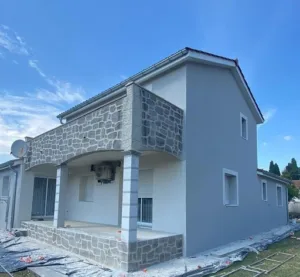 D.E. FACADE à Saint-Maurice-l'Exil