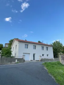 Bati Facades 43 à Le Puy