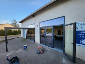 Retrouvez notre Fournisseur de fenêtres Force Rénov inscrit dans notre listing pour trouver votre Fournisseur de fenêtres autour de moi sur pour un devis ravalement de façade ou crépis. Force Rénov est un établissement de type Entrepreneur spécialisé dans l’isolation,Façadier,Fenêtre […]