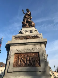 Serviloc (Services Location) à Neuvireuil