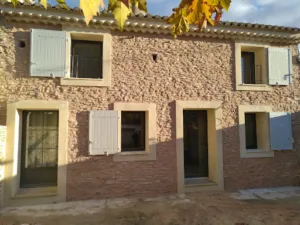 SARL Idéal Façade- entreprise de façade, rénovation de façade, enduit et ravalement de façade dans le vaucluse à Châteauneuf-de-Gadagne