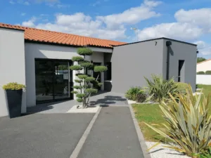 Redureau Design, votre artisan peintre décorateur. Intérieur / extérieur. Entre Cholet – Nantes. à Sèvremoine