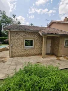 NG RÉNOVATION couvreur zingueur façadier maçon à Le Pouzin