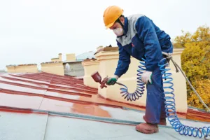 Artisan Dufresne – Couvreur 02 – Rénovation toiture – Traitement hydrofuge – Revêtement coloré à Laon