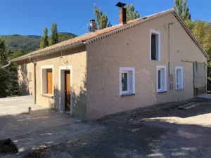 Nouvelle Facade à Serres