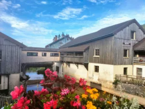 Façades et Tradition à Bois-d'Amont