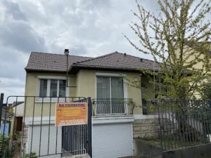 BJL Couverture – Couvreur 77 | Réparation Nettoyage Étanchéité Fuites Toiture Seine-et-Marne Villevaudé Chelles Courtry à Villevaudé