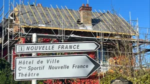 PM RENOVATION – Artisan Couvreur Zingueur Élancourt Villepreux Maurepas à Élancourt
