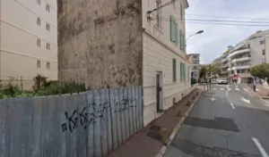 HADDA RENO à Antibes